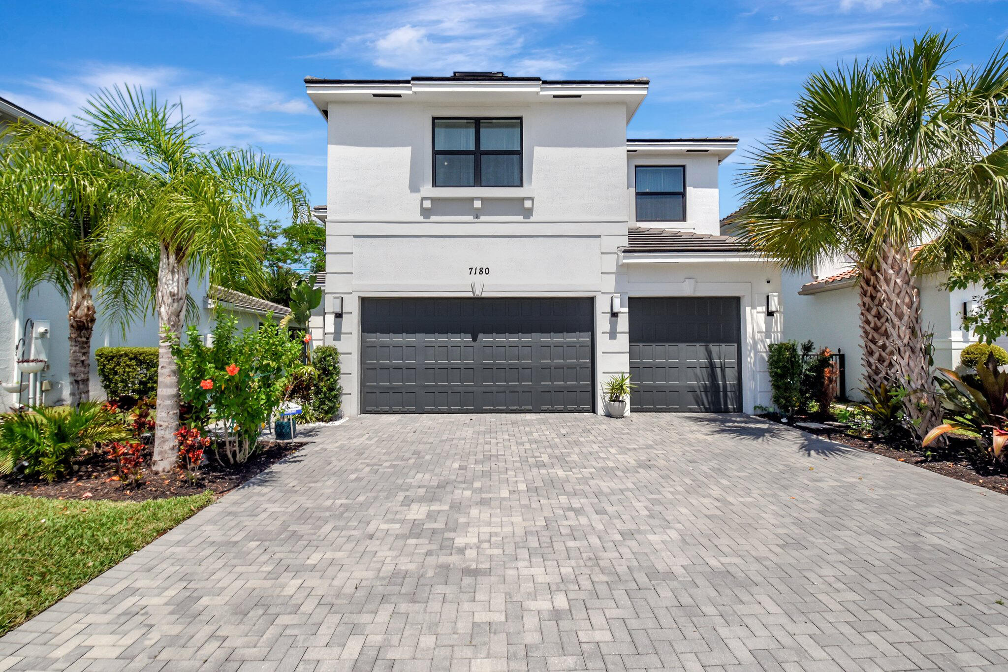 Property for Sale at 7180 Villamar Way, Lake Worth, Palm Beach County, Florida - Bedrooms: 5 
Bathrooms: 4  - $1,000,000