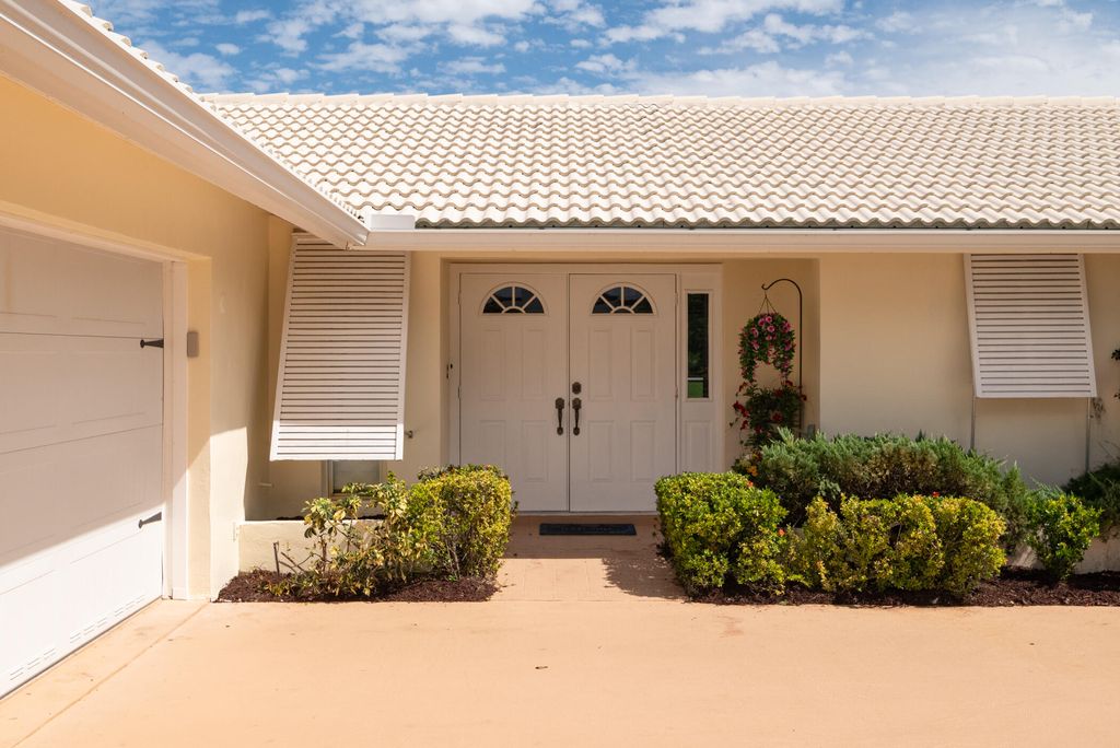 Photo of 2811 SE Fairway W, Stuart, FL 34997 (MLS # RX-11127671)