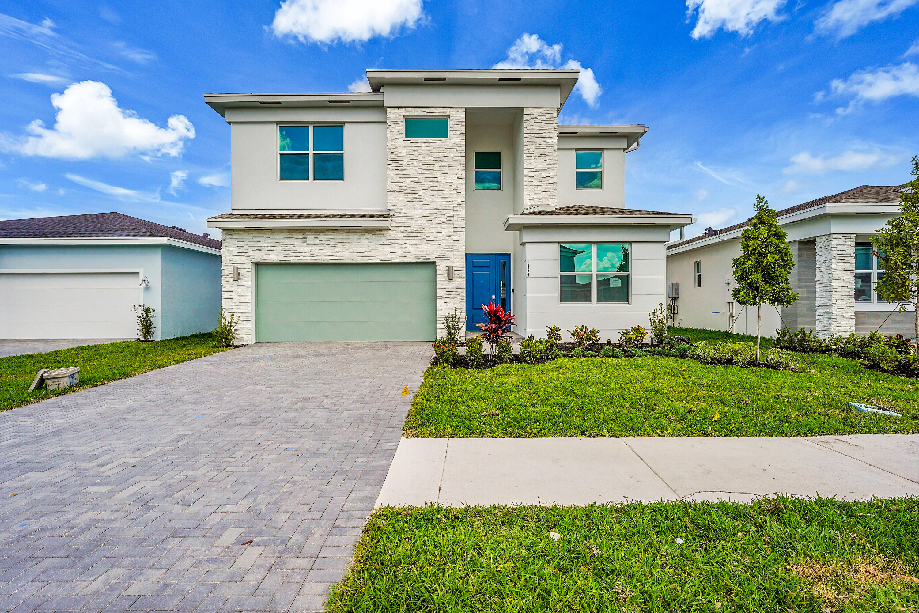 1966 Wandering Willow Way, Loxahatchee, Palm Beach County, Florida - 5 Bedrooms  
4 Bathrooms - 