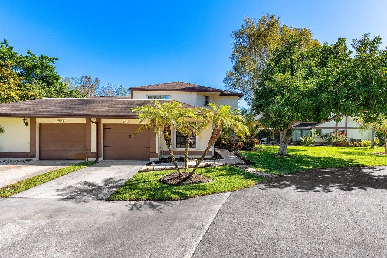 Property for Sale at 20784 Boca Ridge Drive, Boca Raton, Palm Beach County, Florida - Bedrooms: 3 
Bathrooms: 2.5  - $525,000