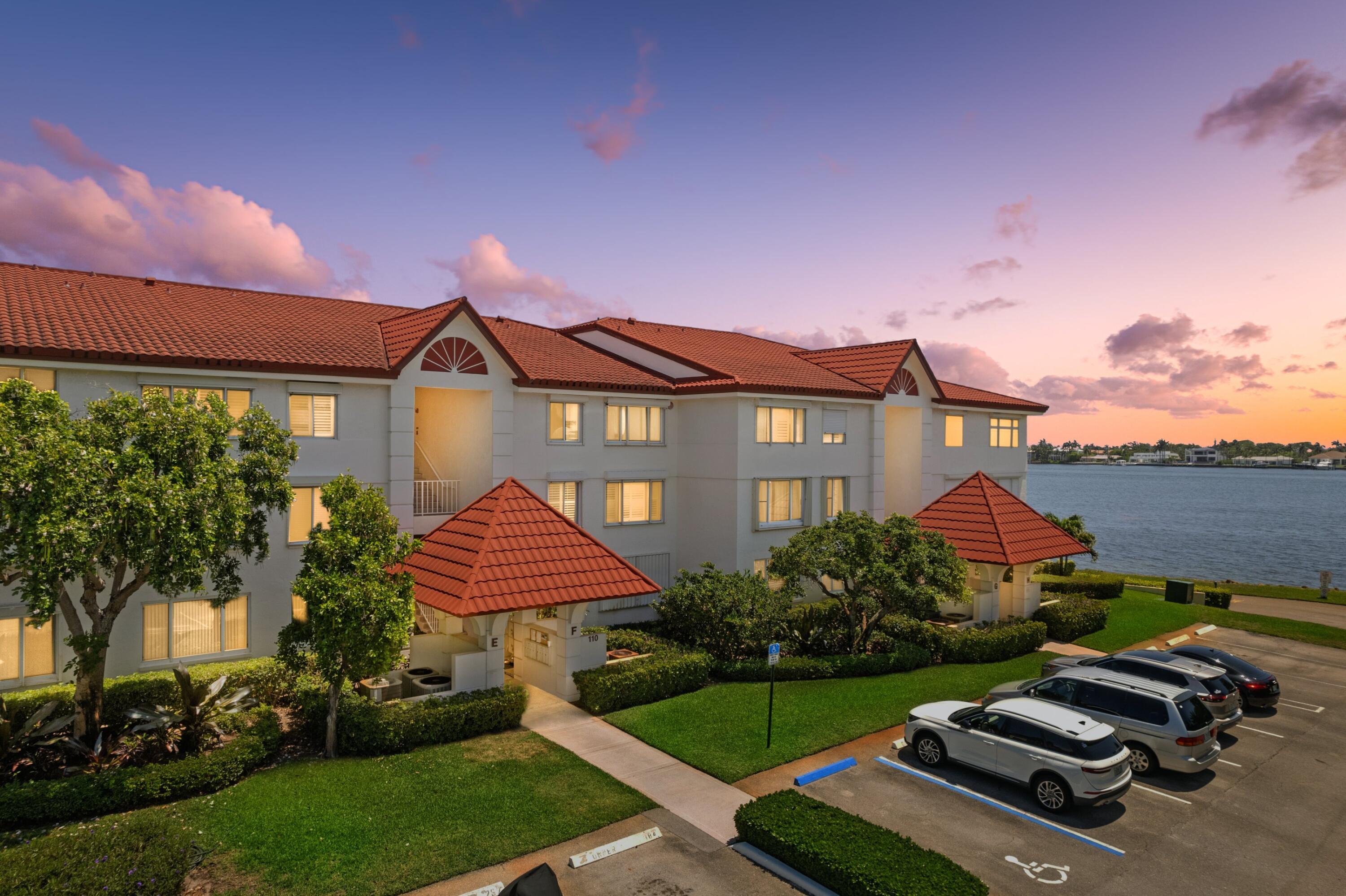 Property for Sale at 110 Half Moon Circle F3, Hypoluxo, Palm Beach County, Florida - Bedrooms: 2 
Bathrooms: 2  - $300,000