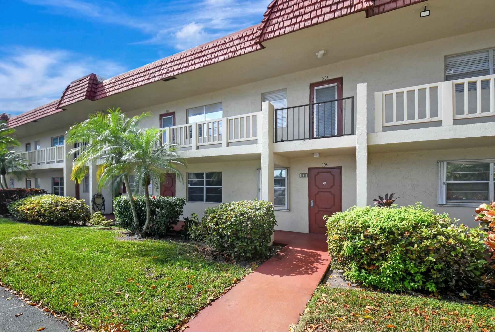 Property for Sale at 1 Abbey Lane 106, Delray Beach, Palm Beach County, Florida - Bedrooms: 2 
Bathrooms: 2  - $104,500