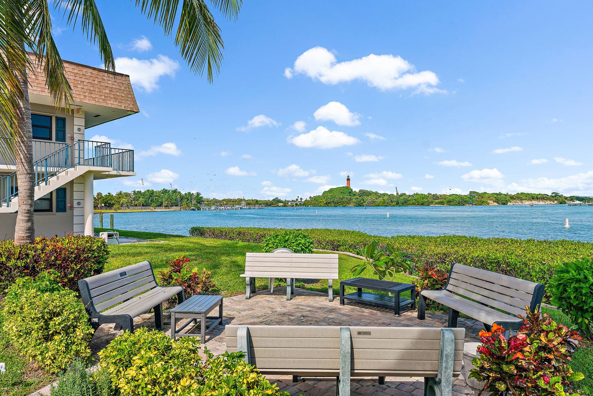 755 Saturn  Street St E 202, Jupiter, Palm Beach County, Florida - 2 Bedrooms  
2 Bathrooms - 