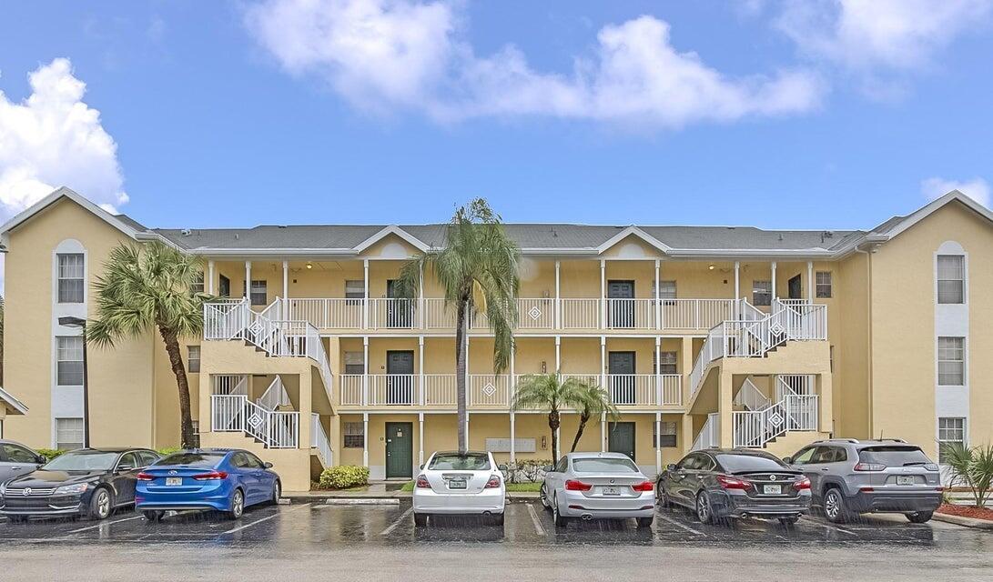 6284 La Costa Drive E, Boca Raton, Palm Beach County, Florida - 2 Bedrooms  
2 Bathrooms - 