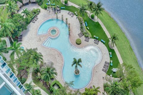 Tiny photo for 2641 N Flamingo Rd Rd #2105n, Sunrise, FL 33323 (MLS # RX-11119187)