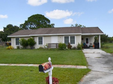 Photo of 399 NE Cullman Court, Port Saint Lucie, FL 34983 (MLS # RX-11129011)