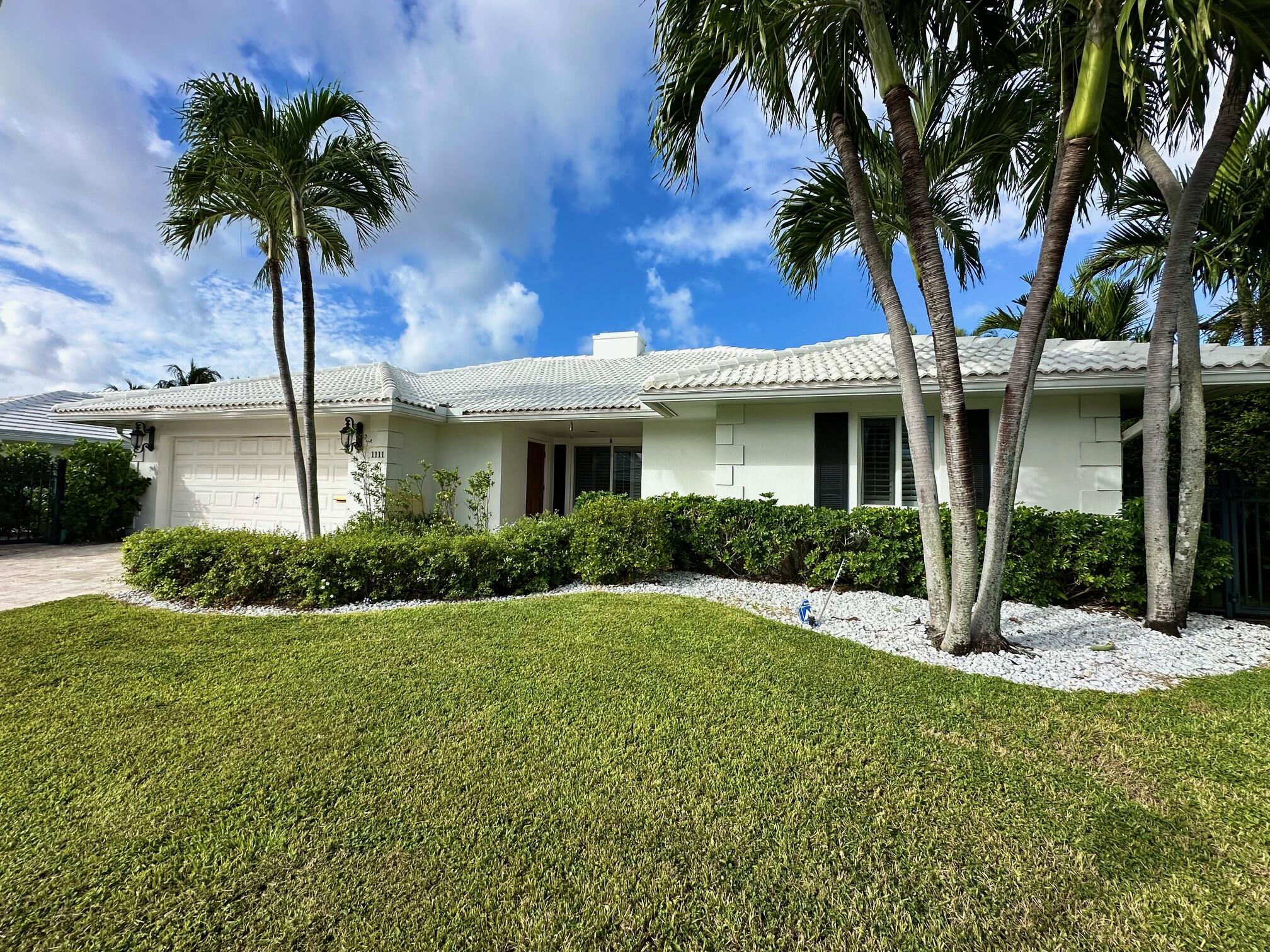 1111 Tamarind Way, Boca Raton, Palm Beach County, Florida - 2 Bedrooms  
2 Bathrooms - 