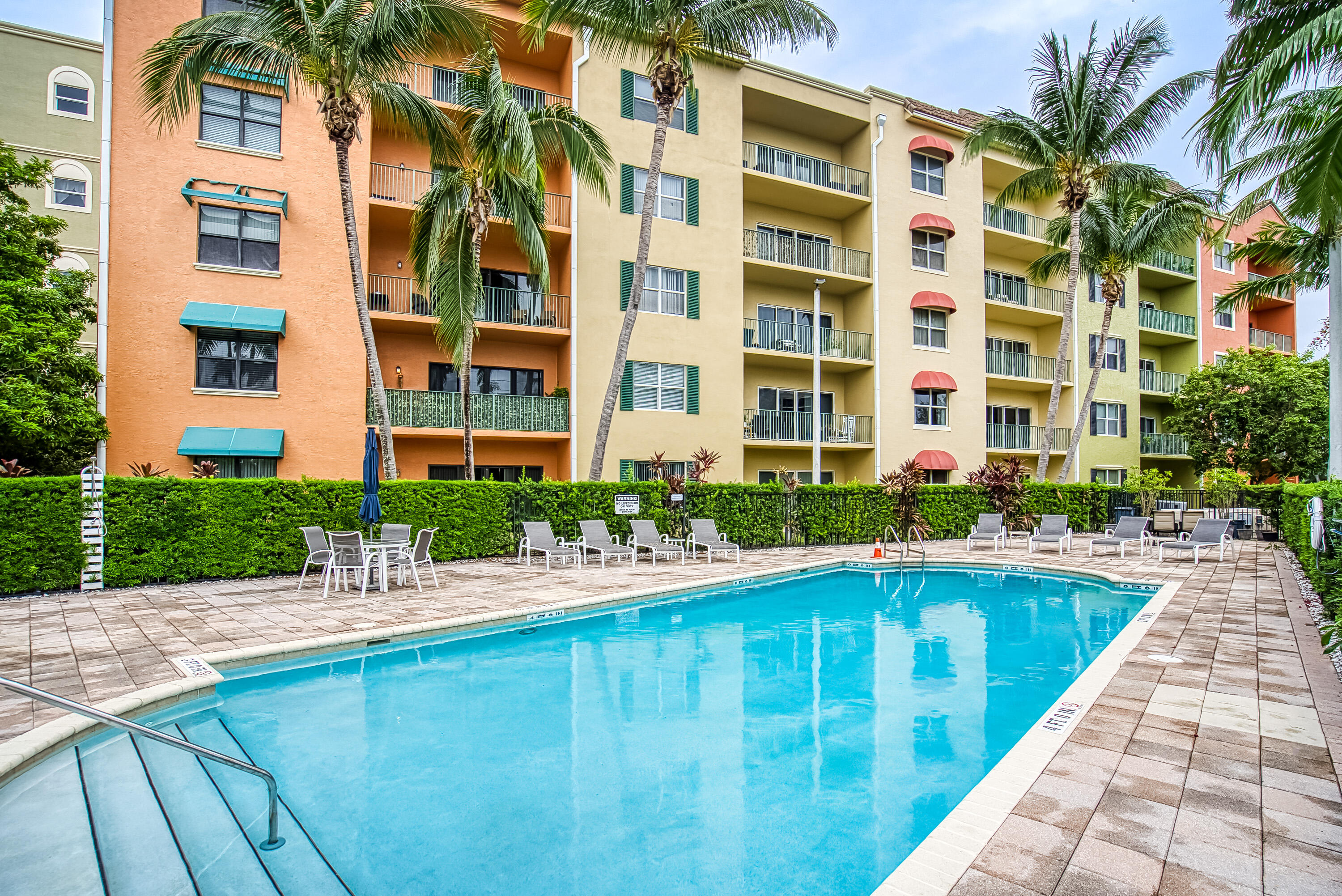 Property for Sale at 1640 Presidential Way 403, West Palm Beach, Palm Beach County, Florida - Bedrooms: 2 
Bathrooms: 2  - $293,900