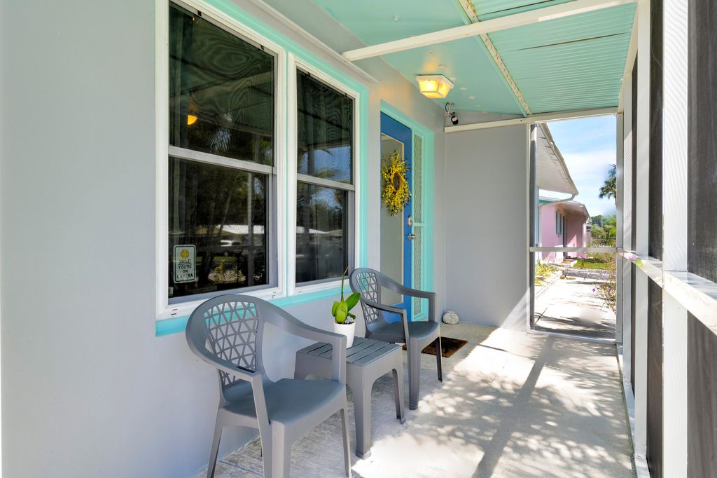 Photo of 438 SE Fini Drive, Stuart, FL 34996 (MLS # RX-11115919)