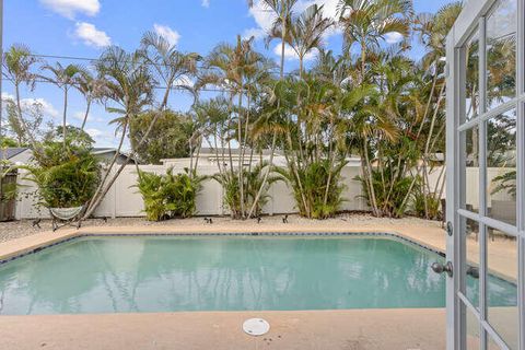 Photo of 2630 NE Ne 10th Avenue Avenue, Pompano Beach, FL 33064 (MLS # RX-11128678)