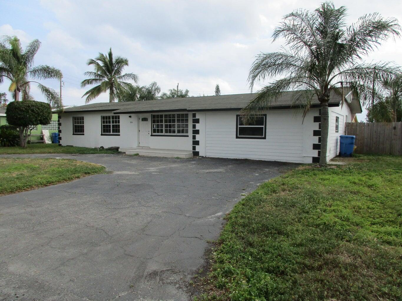 Property for Sale at 806 Minnesota Street, Lantana, Palm Beach County, Florida - Bedrooms: 3 
Bathrooms: 2  - $505,000