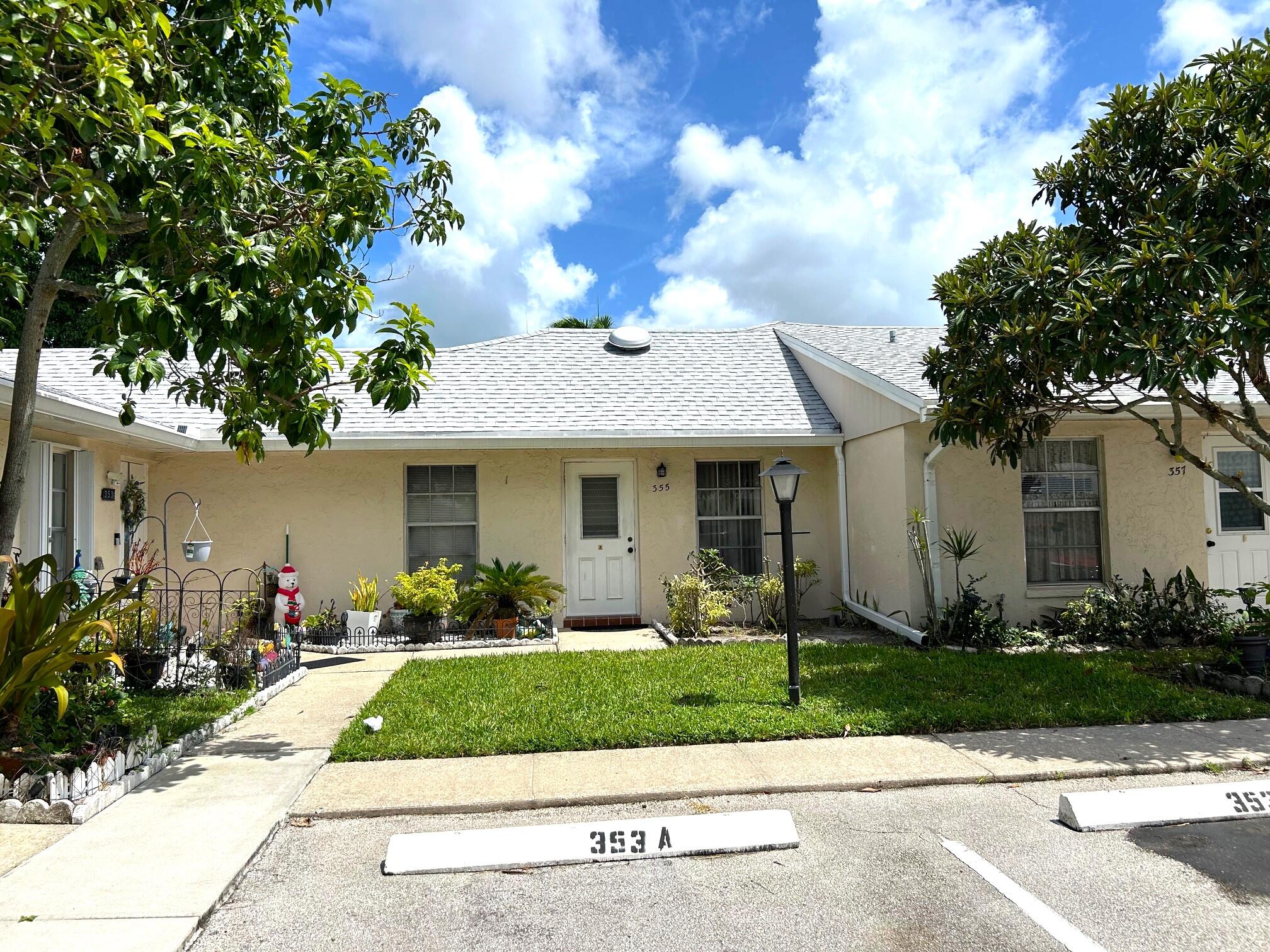 355 Bennington Lane, Lake Worth, Palm Beach County, Florida - 1 Bedrooms  
1 Bathrooms - 