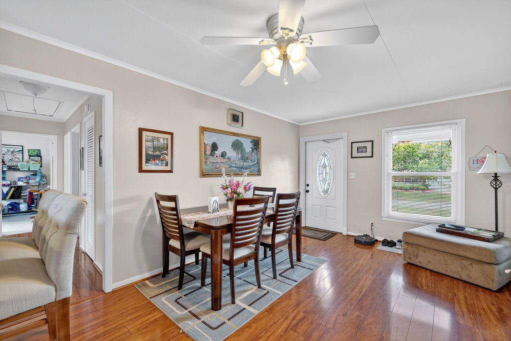 Photo of 529 SE Madison Avenue, Stuart, FL 34996 (MLS # RX-11113569)