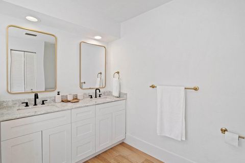 Tiny photo for 13471 Barberry Drive, Wellington, FL 33414 (MLS # RX-11084237)