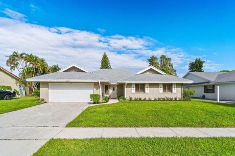 Tiny photo for 13471 Barberry Drive, Wellington, FL 33414 (MLS # RX-11084237)