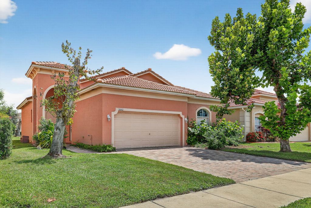 Photo of 5552 Spanish River Road, Fort Pierce, FL 34951 (MLS # RX-11127423)