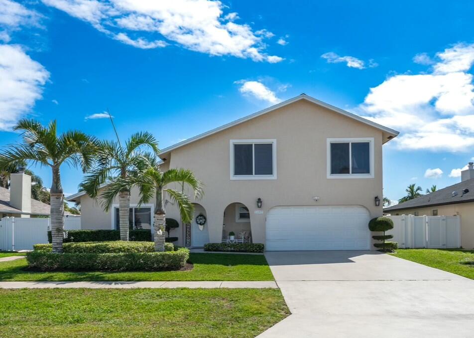 Property for Sale at 2697 Starwood Court, West Palm Beach, Palm Beach County, Florida - Bedrooms: 3 
Bathrooms: 2.5  - $769,000