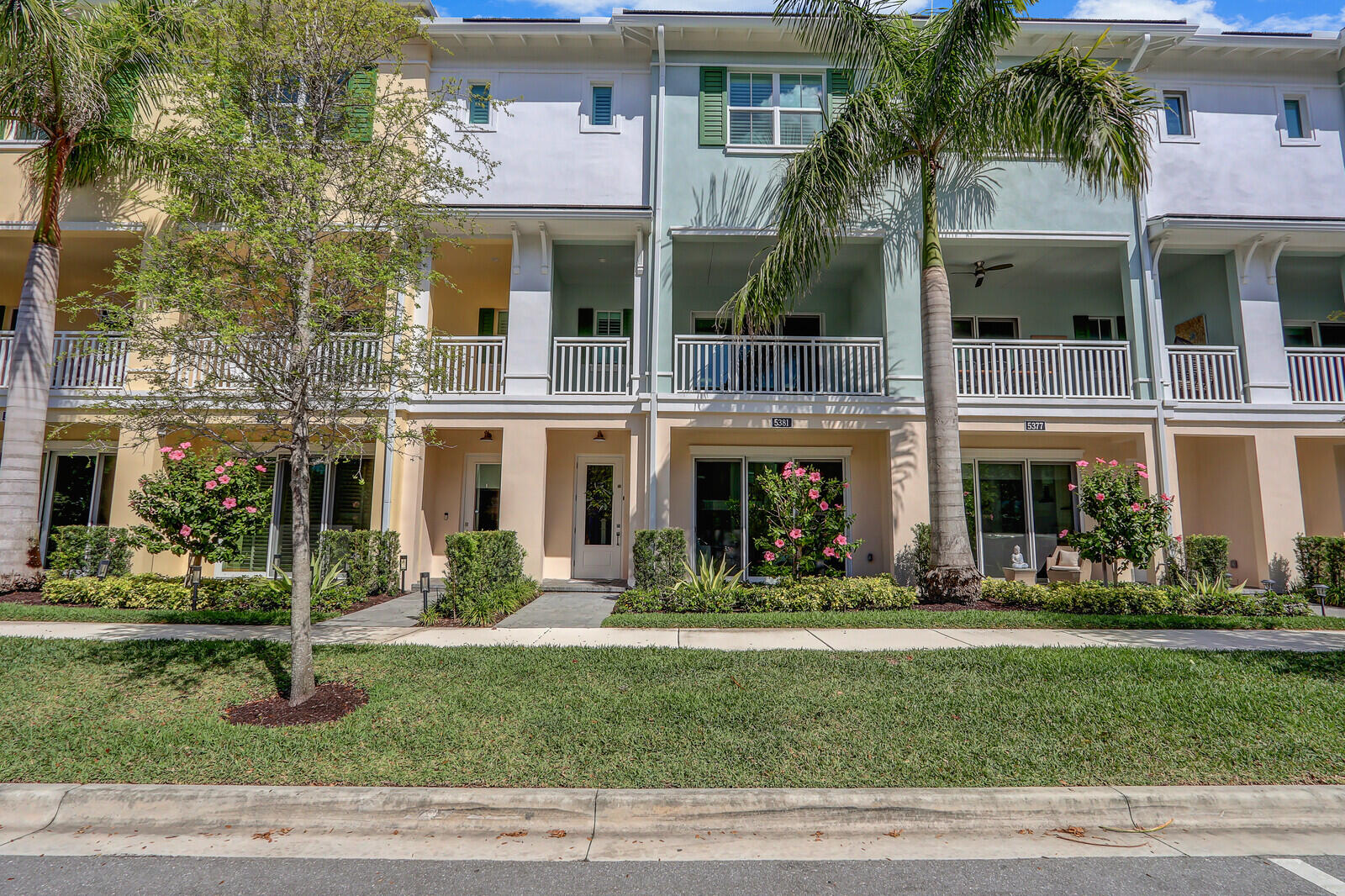 Property for Sale at 5381 Sagan Lane, Palm Beach Gardens, Palm Beach County, Florida - Bedrooms: 3 
Bathrooms: 3.5  - $865,000
