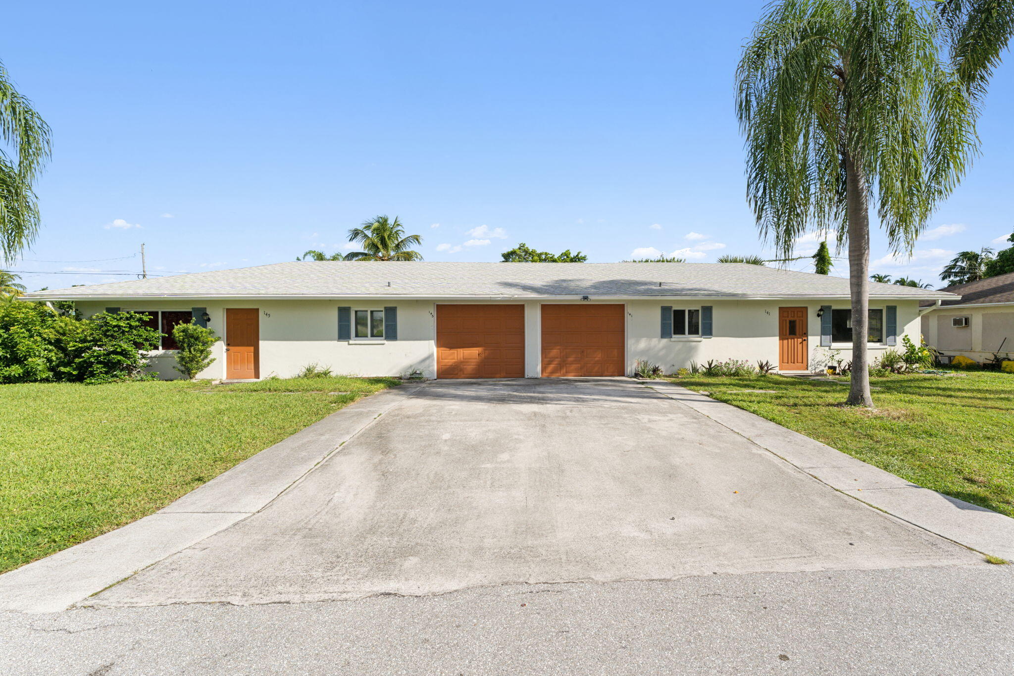 Property for Sale at 141 Sw 8th Avenue, Boynton Beach, Palm Beach County, Florida - Bedrooms: 2 
Bathrooms: 1  - $300,000