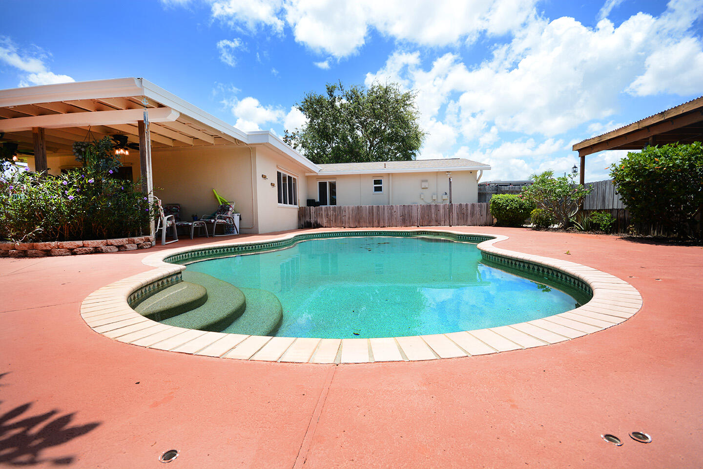 1560 Roy Drive, West Palm Beach, Palm Beach County, Florida - 4 Bedrooms  
2.5 Bathrooms - 