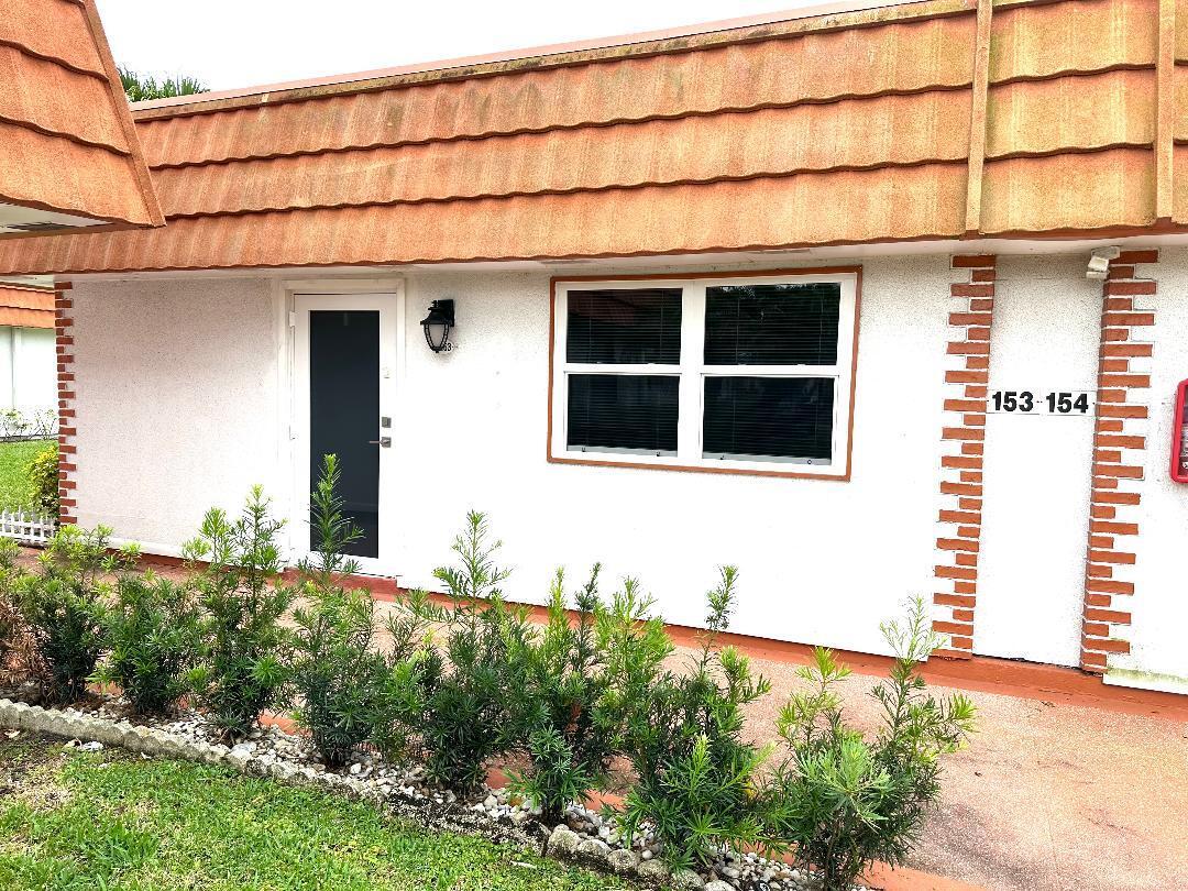 Property for Sale at 153 Waterford G, Delray Beach, Palm Beach County, Florida - Bedrooms: 2 
Bathrooms: 2  - $189,000