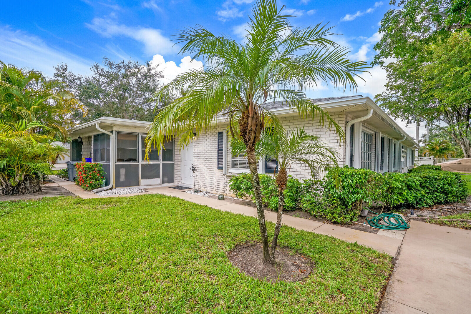 10081 42nd Avenue S Ave 143, Boynton Beach, Palm Beach County, Florida - 2 Bedrooms  
2 Bathrooms - 