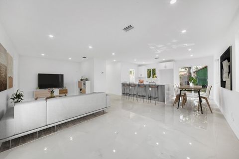 Tiny photo for 120 NE 57th Court, Oakland Park, FL 33334 (MLS # RX-11110425)