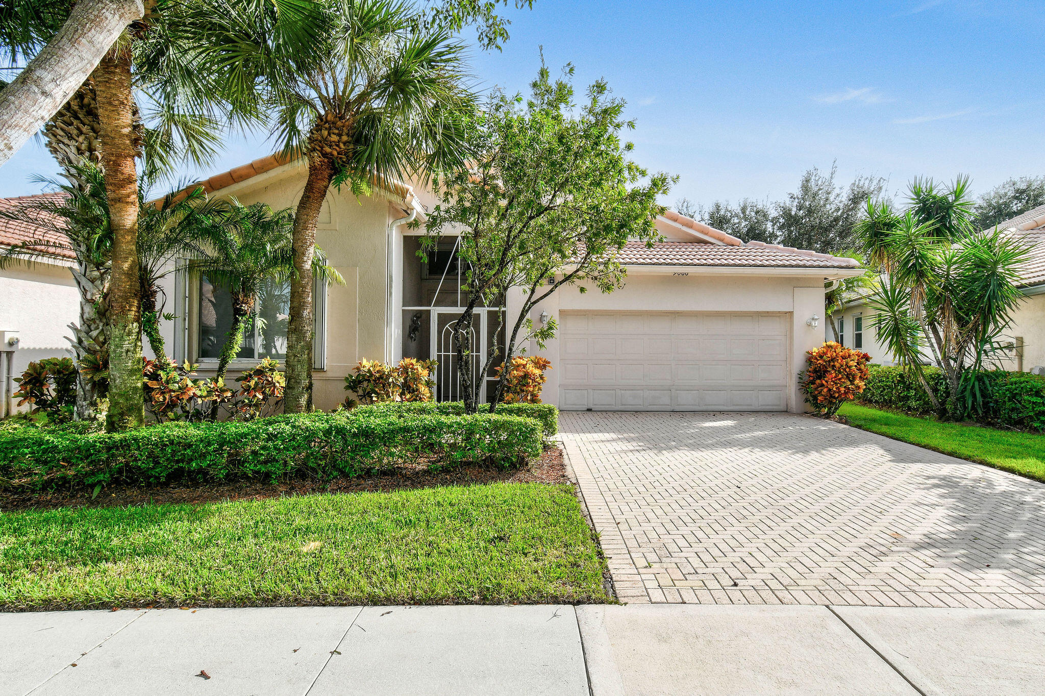 9066 Bay Harbour Circle, West Palm Beach, Palm Beach County, Florida - 3 Bedrooms  
2 Bathrooms - 