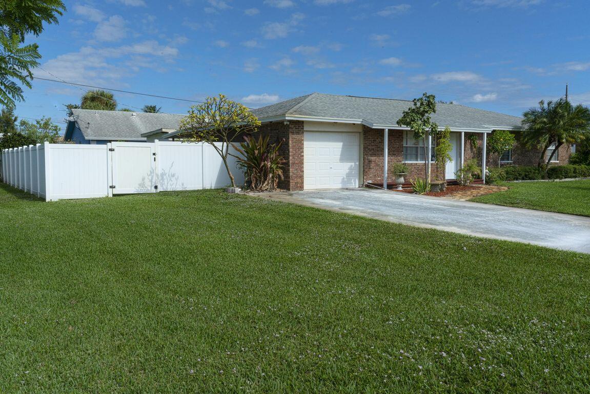 Property for Sale at 3119 Caribb Way, Lake Worth, Palm Beach County, Florida - Bedrooms: 3 
Bathrooms: 2  - $549,900