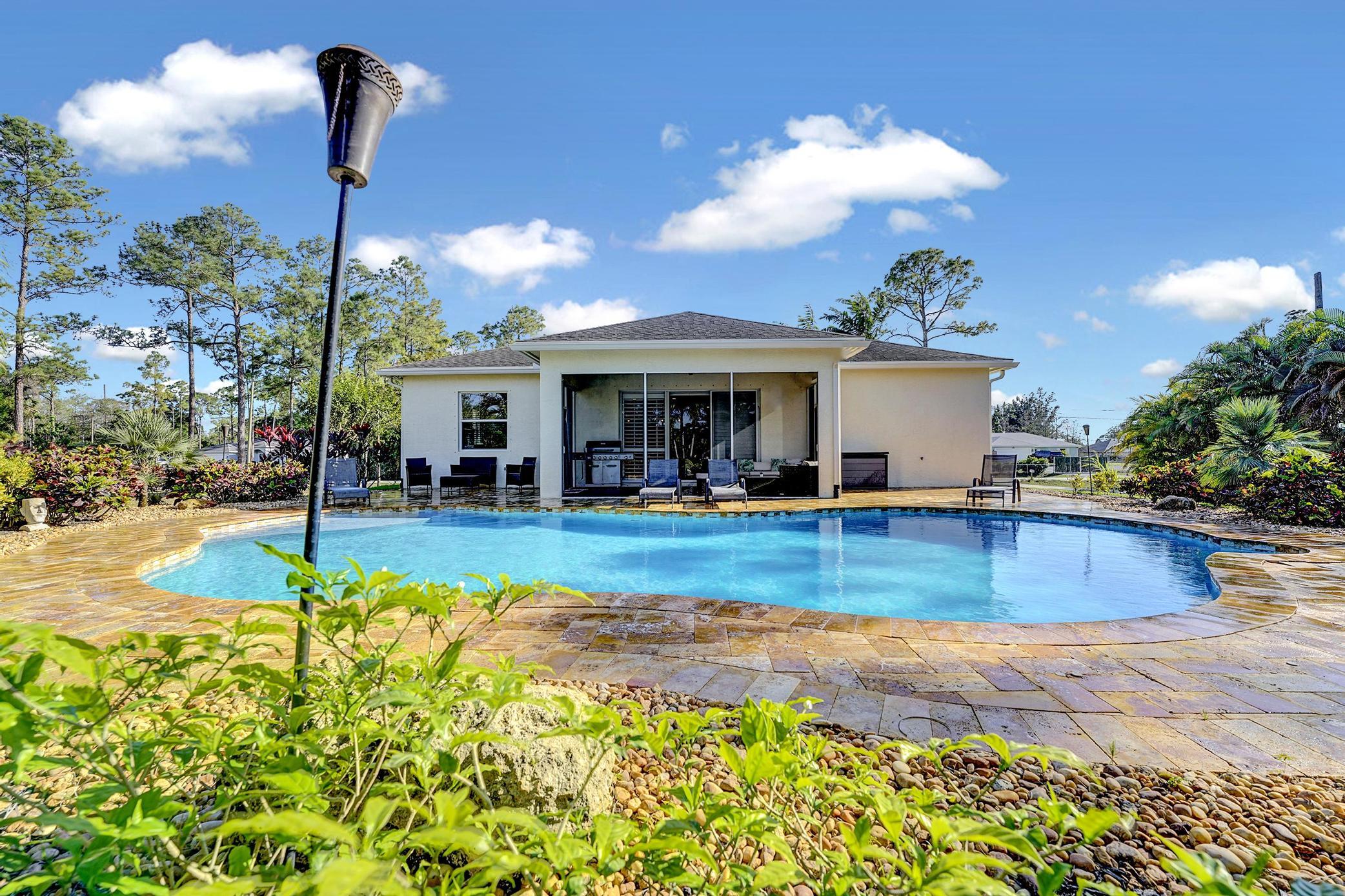 17111 40th Run, Loxahatchee, Palm Beach County, Florida - 4 Bedrooms  
2 Bathrooms - 