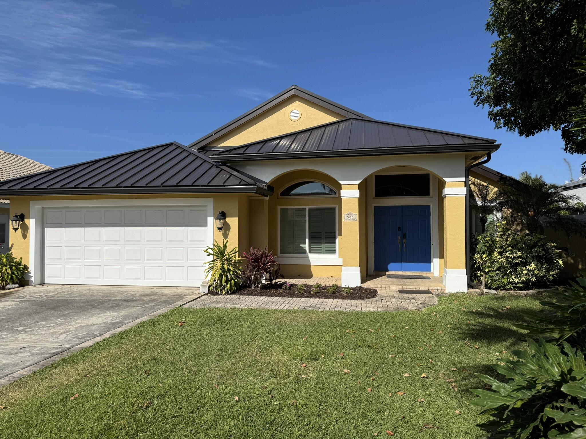 500 N Cypress Drive, Tequesta, Palm Beach County, Florida - 3 Bedrooms  
3 Bathrooms - 