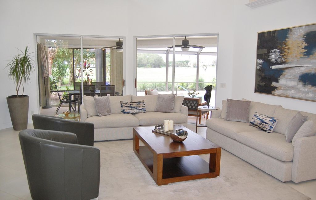 Photo of 101 Golfview Court, Palm Beach Gardens, FL 33418 (MLS # RX-10844089)