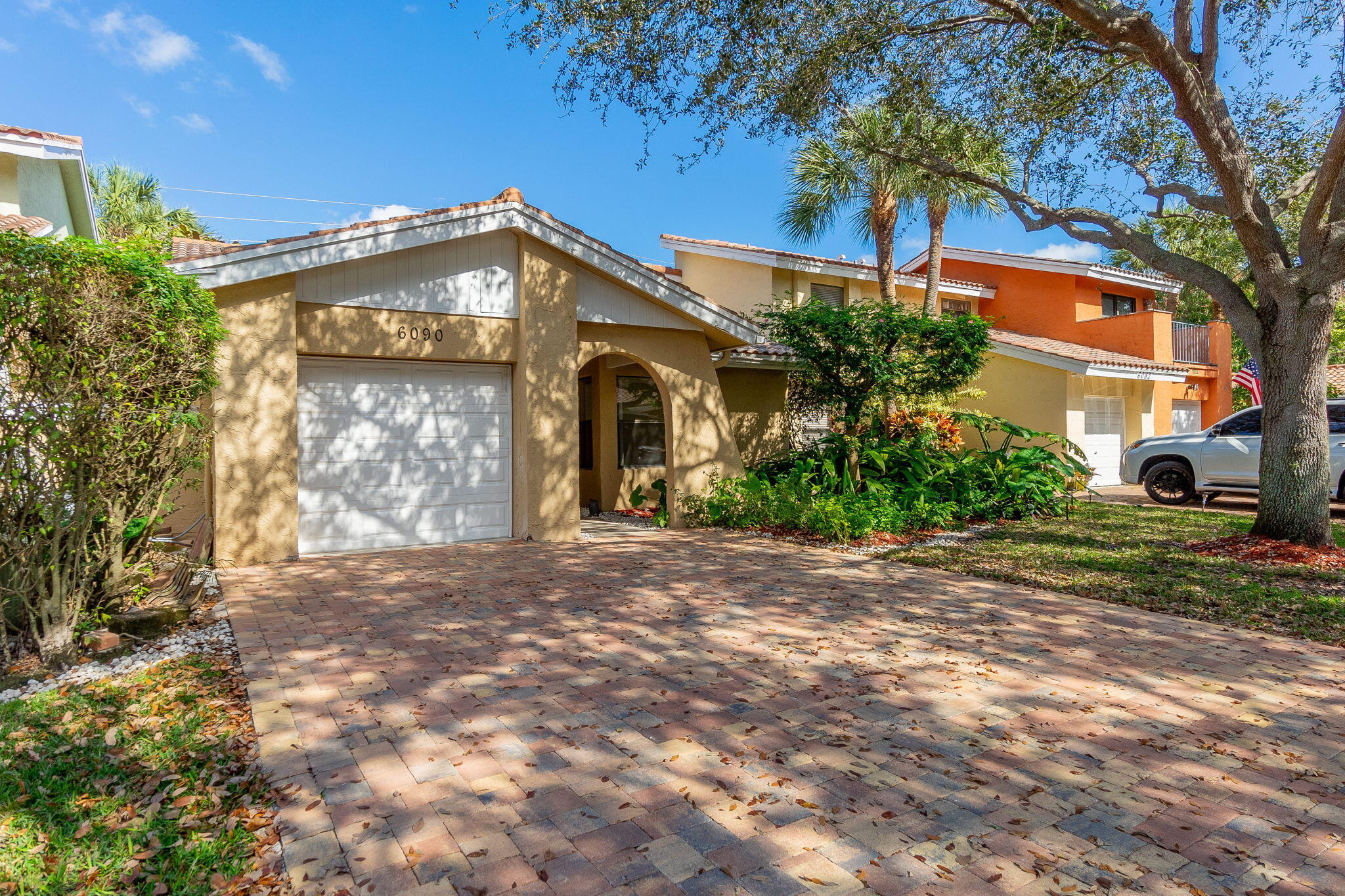 Property for Sale at 6090 Aloma Lane, Boca Raton, Palm Beach County, Florida - Bedrooms: 2 
Bathrooms: 2  - $485,000