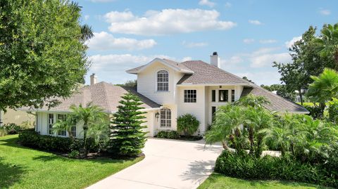 Photo of 2000 SW Oakwater Point, Palm City, FL 34990 (MLS # RX-11104213)