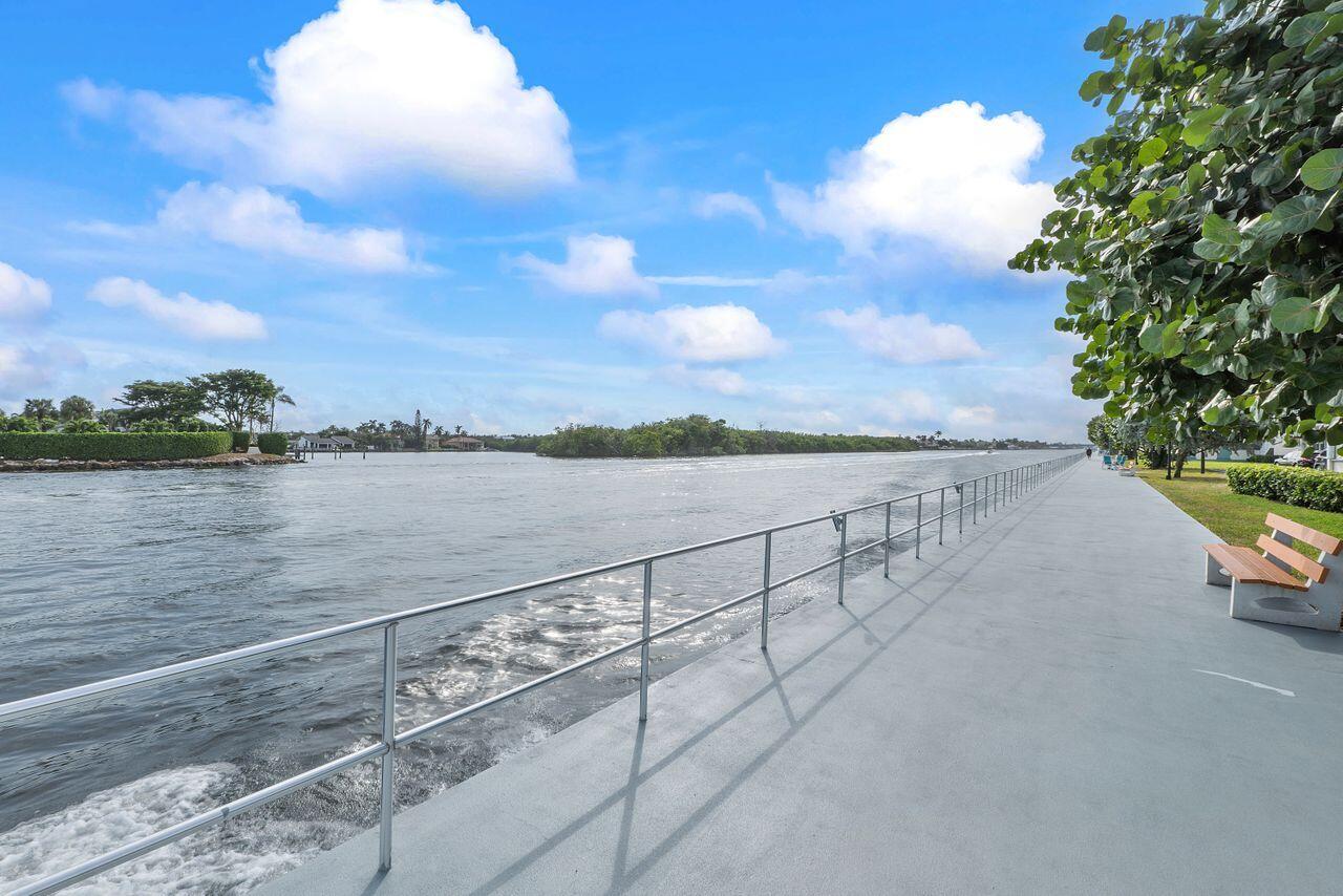 210 Horizons 109, Boynton Beach, Palm Beach County, Florida - 1 Bedrooms  
1.5 Bathrooms - 
