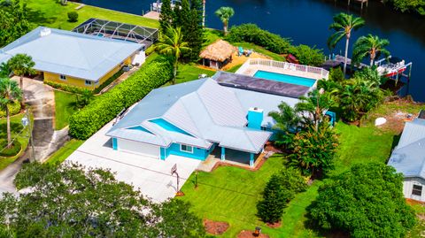 Photo of 1121 SW Pine Tree Lane, Palm City, FL 34990 (MLS # RX-11025024)