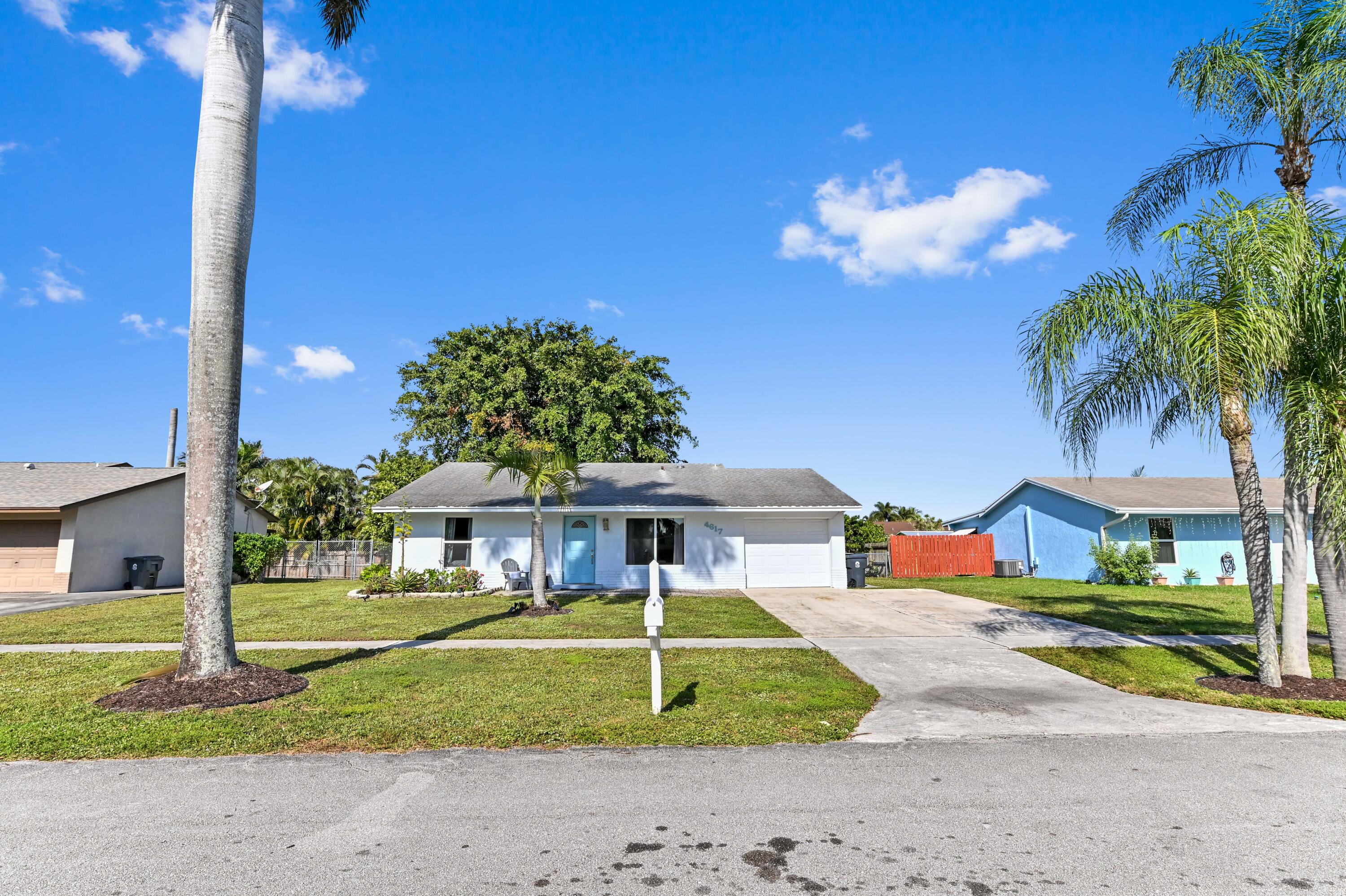 4617 Vespasian Court, Lake Worth, Palm Beach County, Florida - 3 Bedrooms  
2 Bathrooms - 