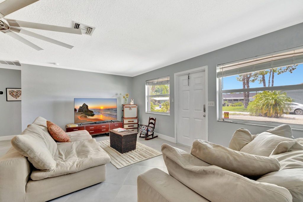 Photo of 1894 SE Lafayette Street, Stuart, FL 34997 (MLS # RX-11106044)