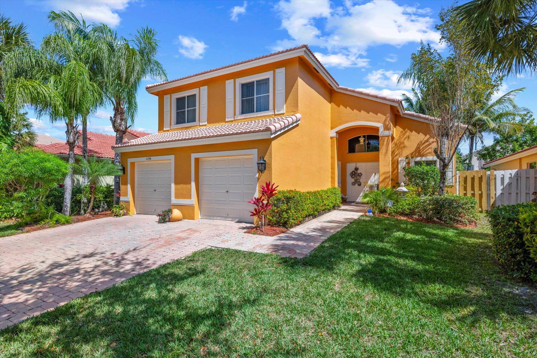 4196 Torres Circle, West Palm Beach, Palm Beach County, Florida - 4 Bedrooms  
2.5 Bathrooms - 