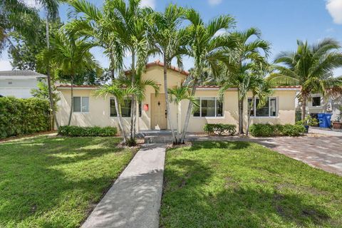 Photo of 1309 SW 19th Avenue, Fort Lauderdale, FL 33312 (MLS # RX-11128751)