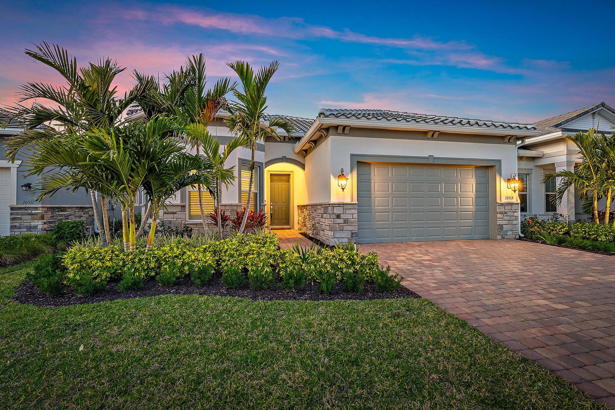 Property for Sale at 10515 Northbrook Circle, Palm Beach Gardens, Palm Beach County, Florida - Bedrooms: 4 
Bathrooms: 3  - $900,000