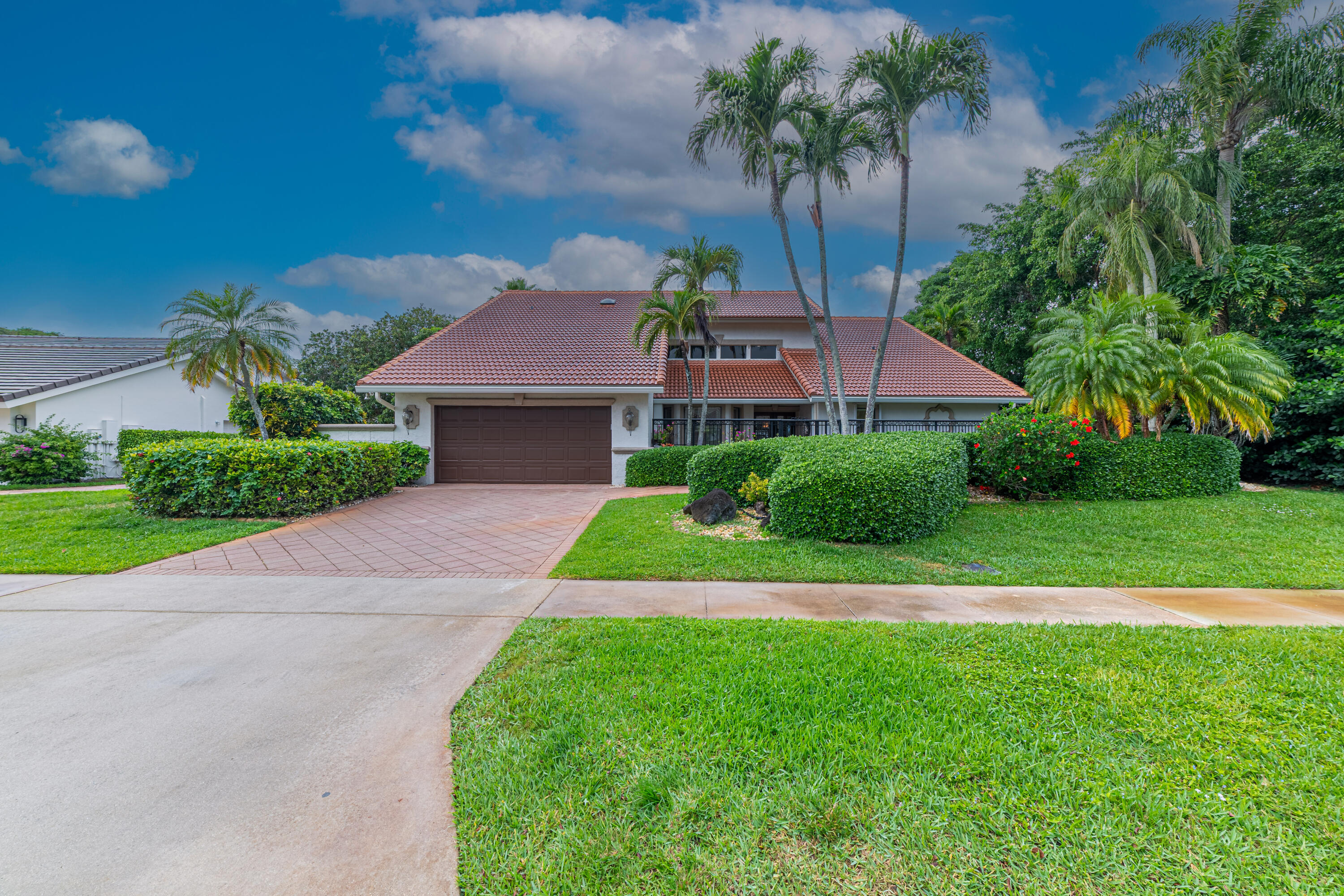 10503 Boca Woods Lane, Boca Raton, Palm Beach County, Florida - 3 Bedrooms  
2.5 Bathrooms - 