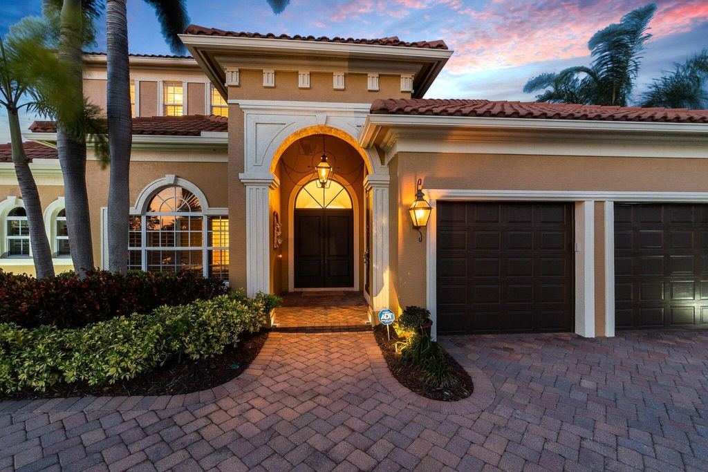 Photo of 113 SE Via Verona, Port Saint Lucie, FL 34984 (MLS # RX-11085956)