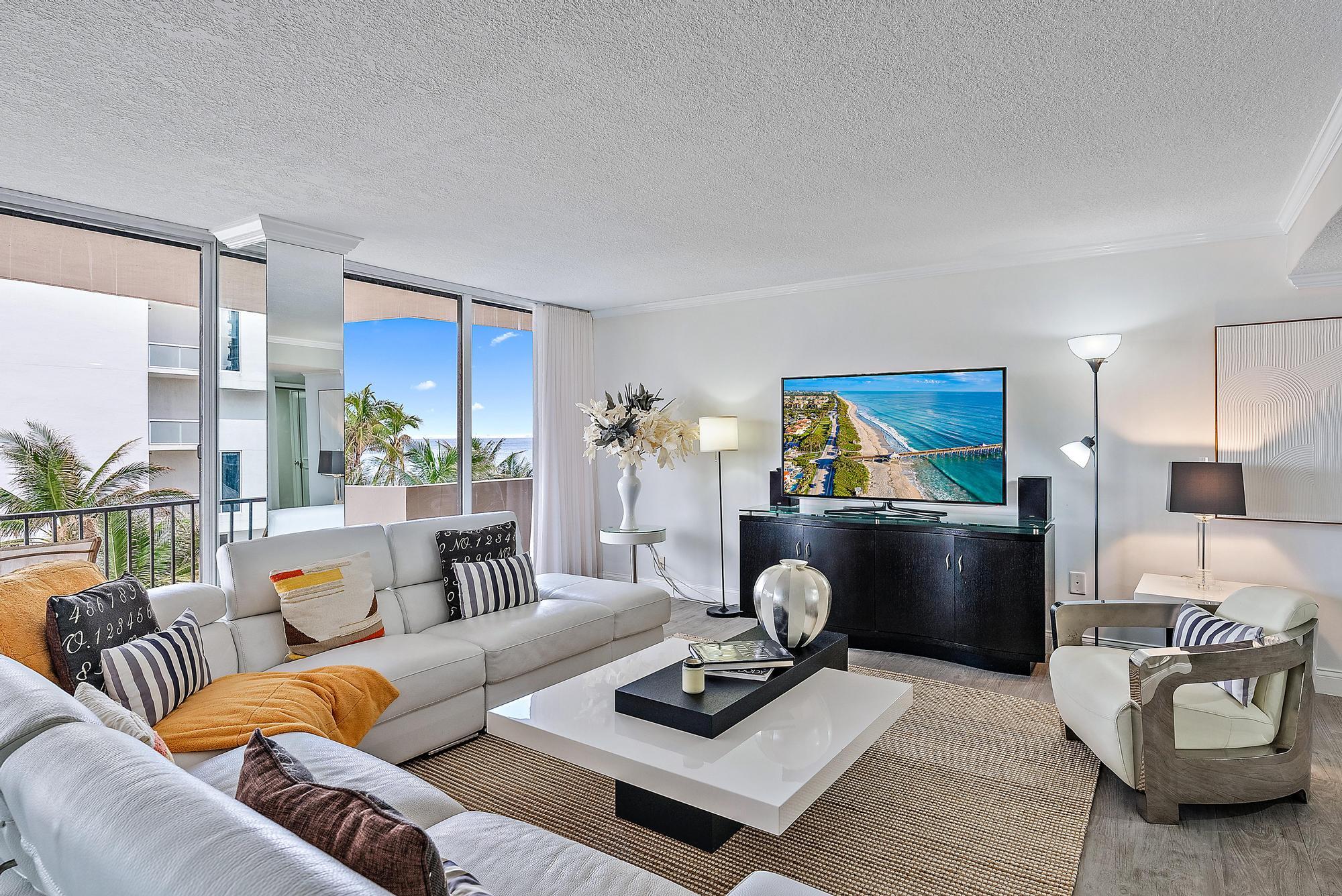 4200 N Ocean Drive 1-405, Singer Island, Palm Beach County, Florida - 2 Bedrooms  
2 Bathrooms - 