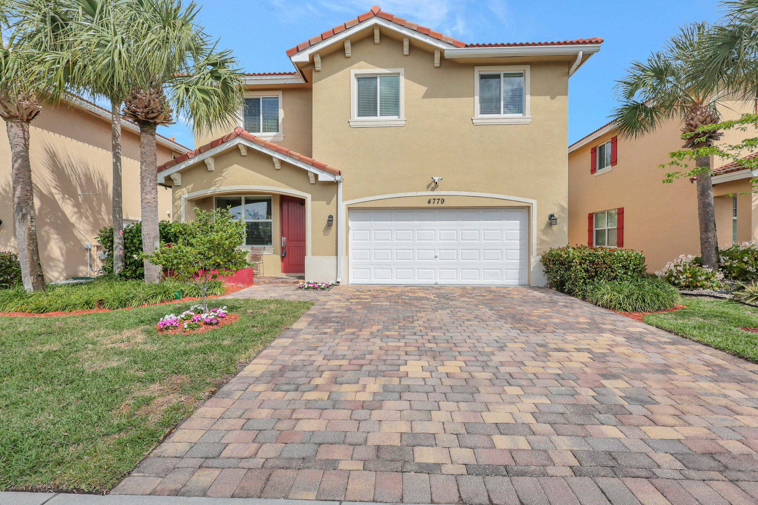 4779 Foxtail Palm Court Court, Greenacres, Palm Beach County, Florida - 5 Bedrooms  
3 Bathrooms - 