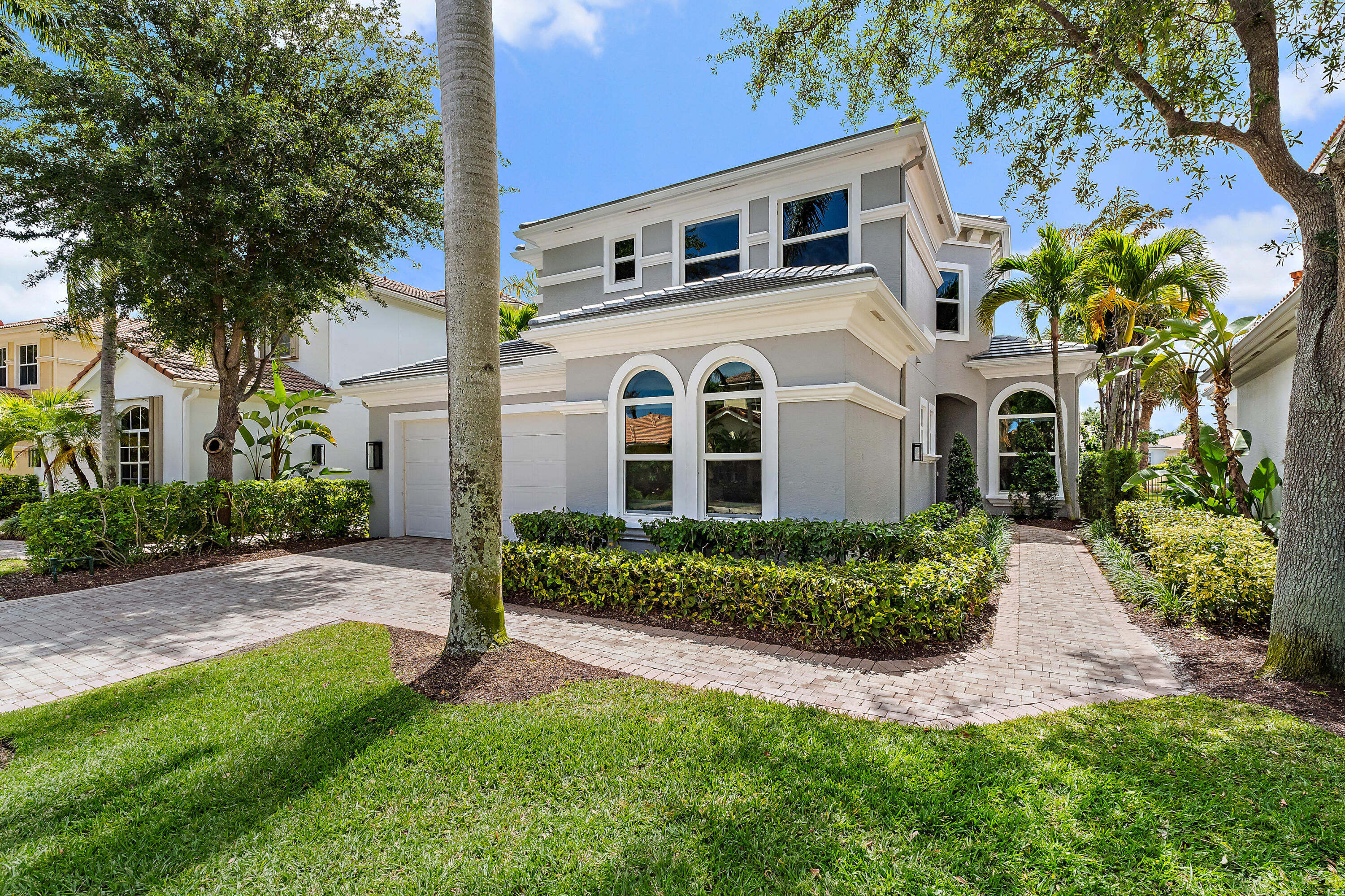 Property for Sale at 221 Andalusia Drive, Palm Beach Gardens, Palm Beach County, Florida - Bedrooms: 4 
Bathrooms: 3  - $1,749,000