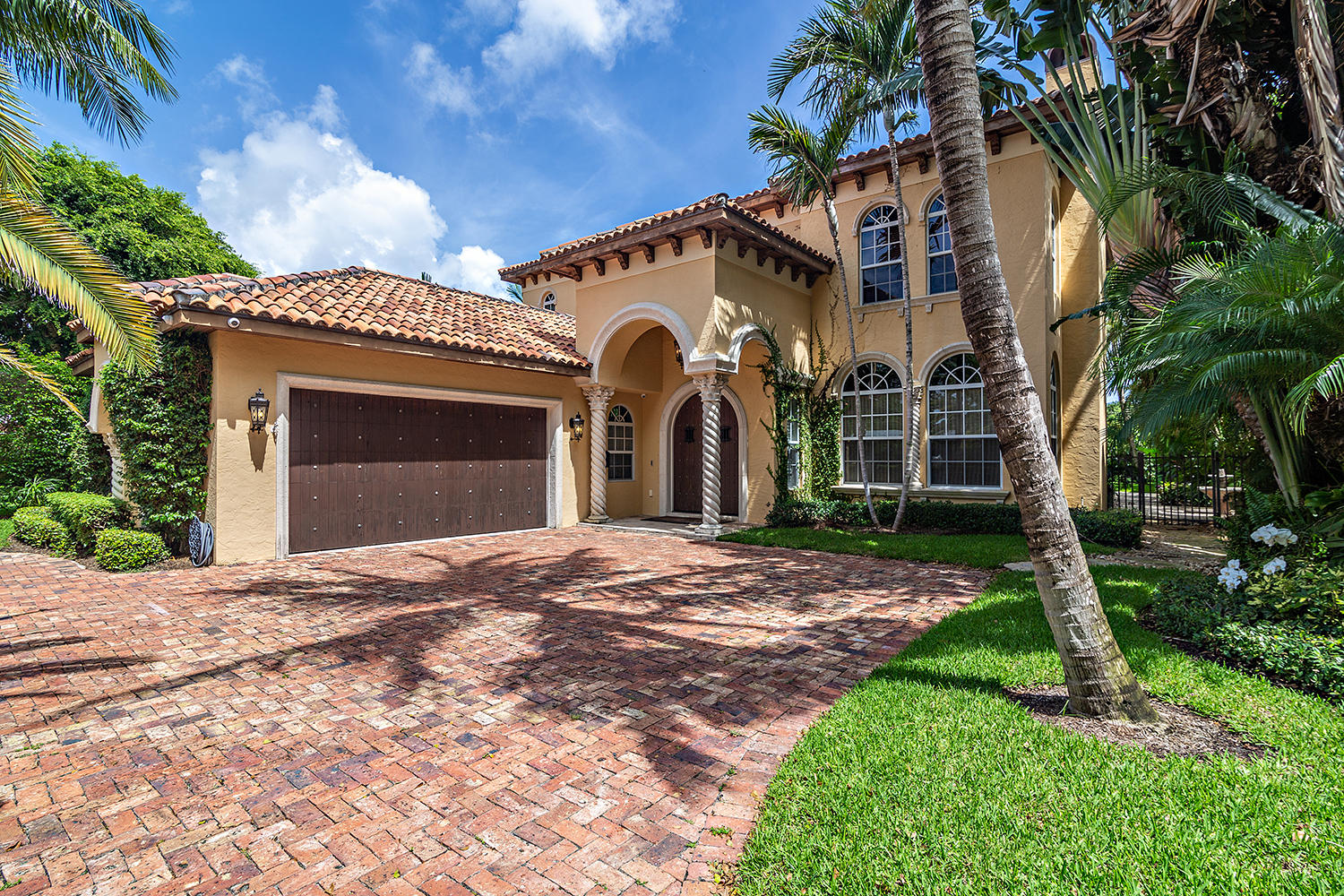 Photo 1 of 129 Seville Road, West Palm Beach, Florida, $1,650,000, Web #: 10453485