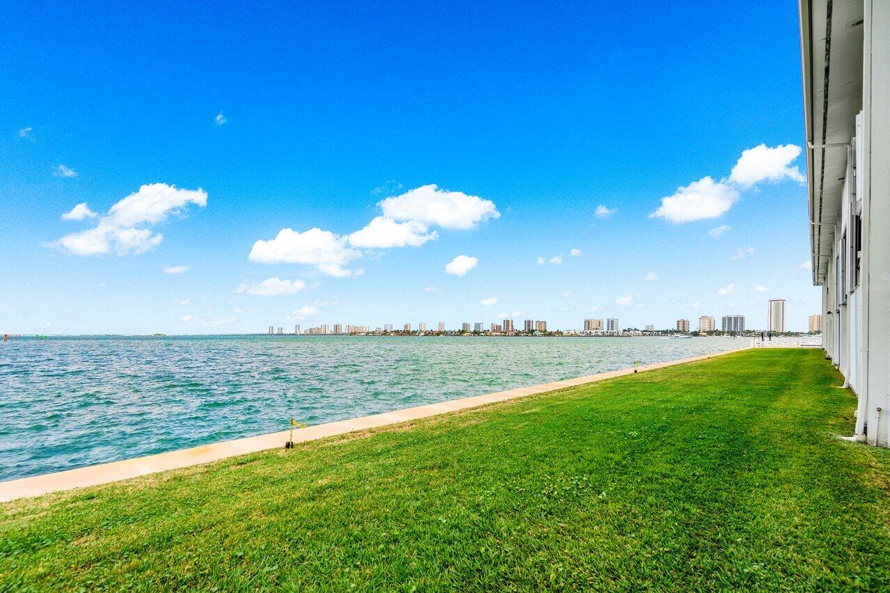 Property for Sale at 400 Wilma Circle 301, Riviera Beach, Palm Beach County, Florida - Bedrooms: 2 
Bathrooms: 2  - $419,900