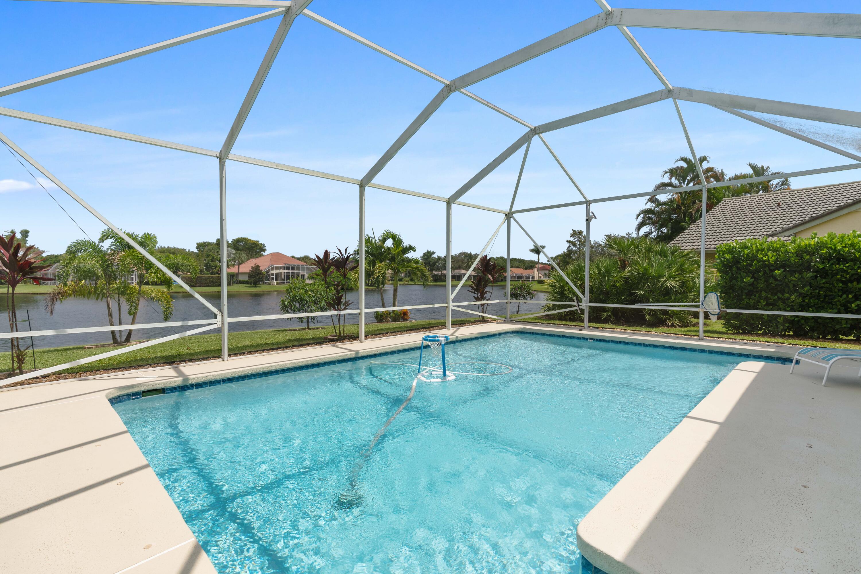 Property for Sale at 6365 Winding Lake Drive, Jupiter, Palm Beach County, Florida - Bedrooms: 3 
Bathrooms: 2  - $1,099,000