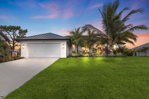 Photo of 3972 SE Fairway W, Stuart, FL 34997 (MLS # RX-11110861)